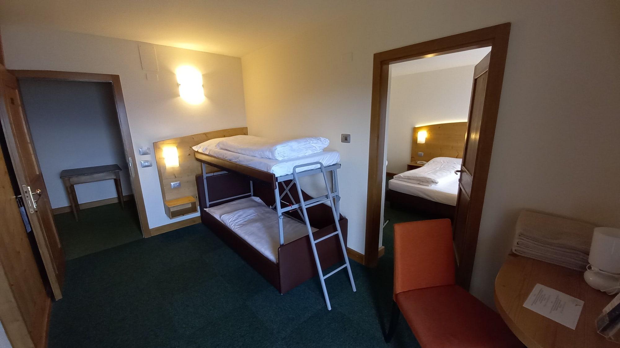 Hotel Monte Bondone Vaneze المظهر الخارجي الصورة