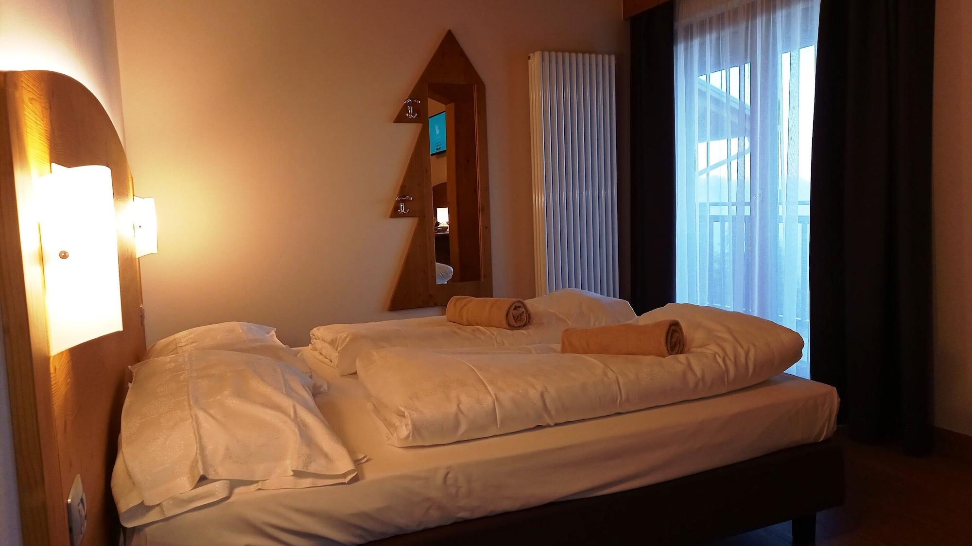 Hotel Monte Bondone Vaneze المظهر الخارجي الصورة